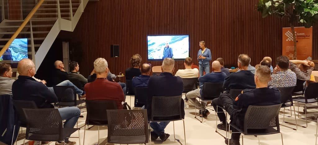 Presentatie van Katja Staartjes aan ploegchefs en postcommandanten brandweer
