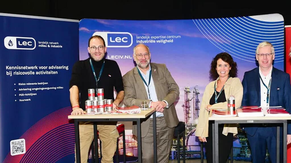 De mensen van het LEC Industriële Veiligheid op het Brandweerevent 2025